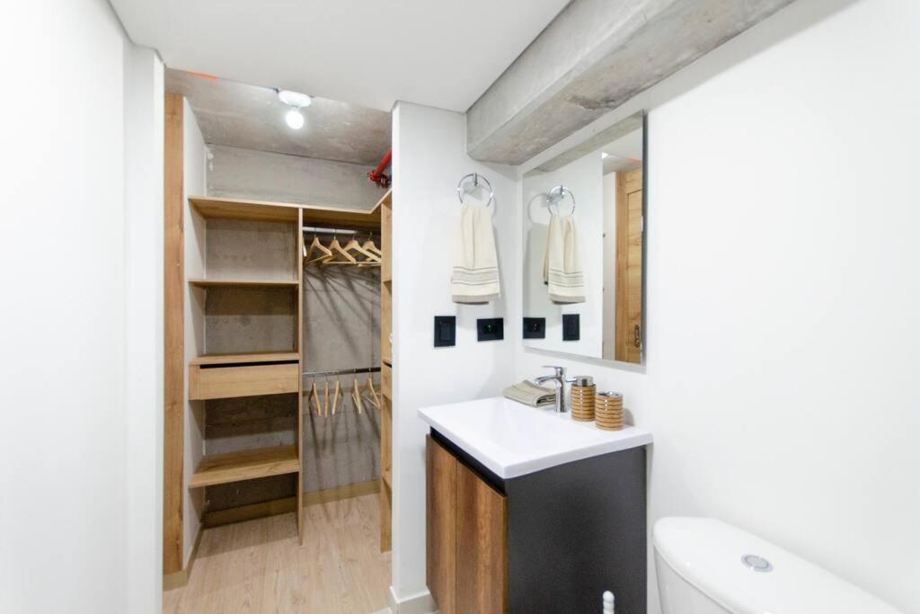 Apartamento Tipo Loft メデジン エクステリア 写真